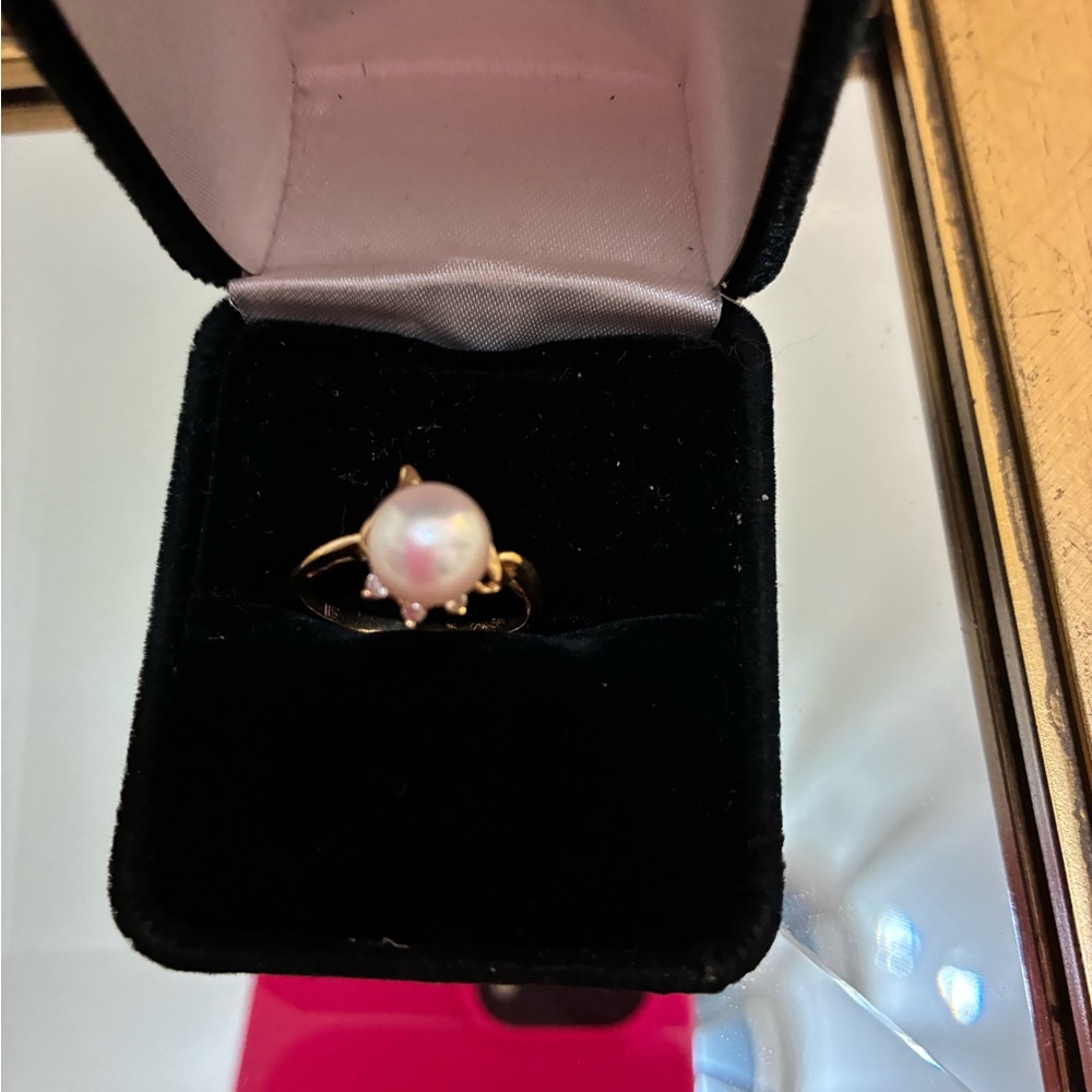 Elegant 14k Gold Ring, Cultured Pearl & Diamonds Sz 6 1/2 / 7